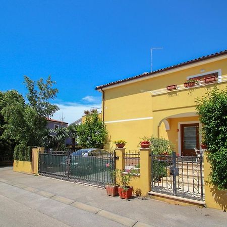 Apartament Alenka Orange Novigrad  Zewnętrze zdjęcie