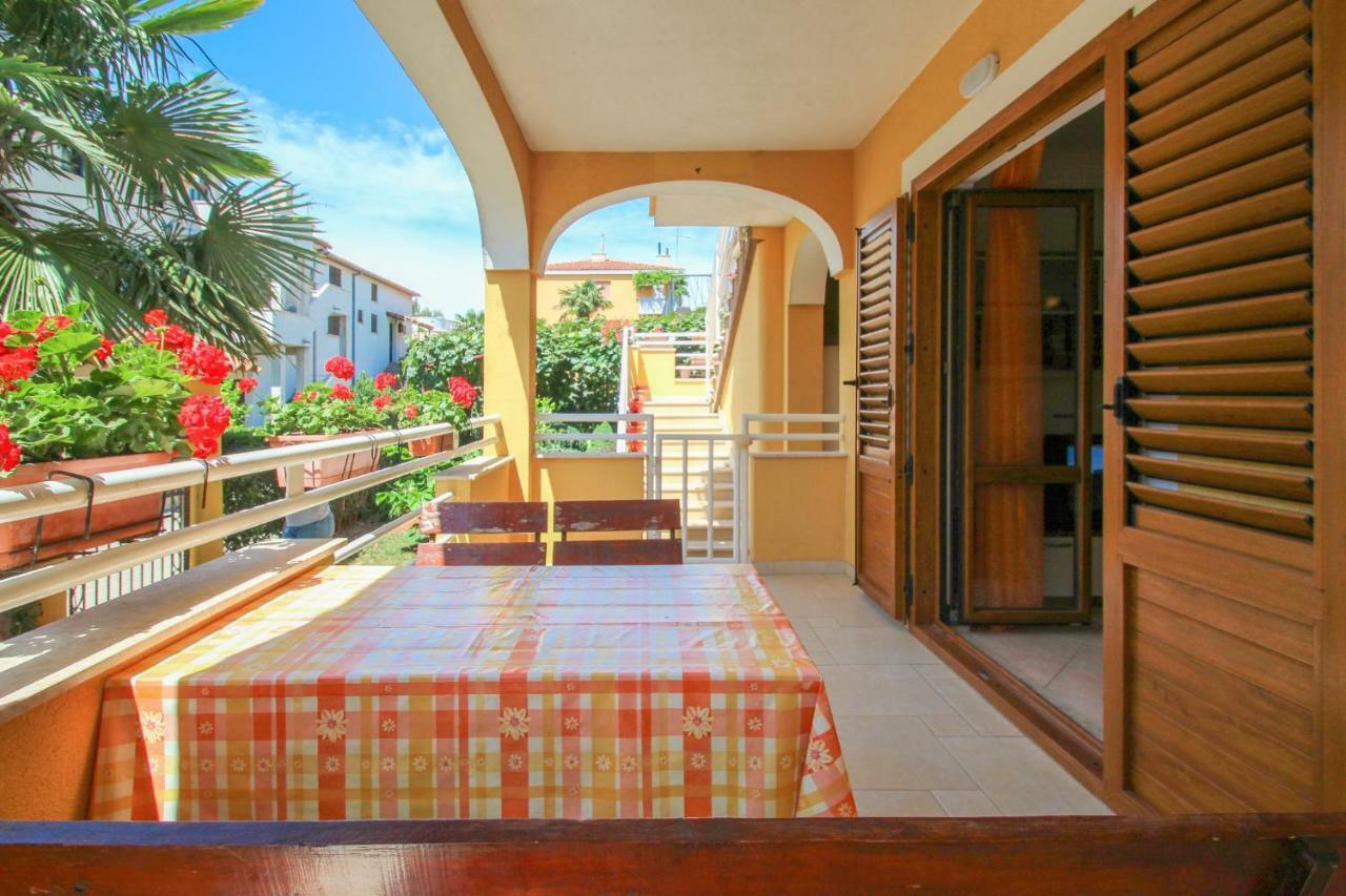 Apartament Alenka Orange Novigrad  Zewnętrze zdjęcie