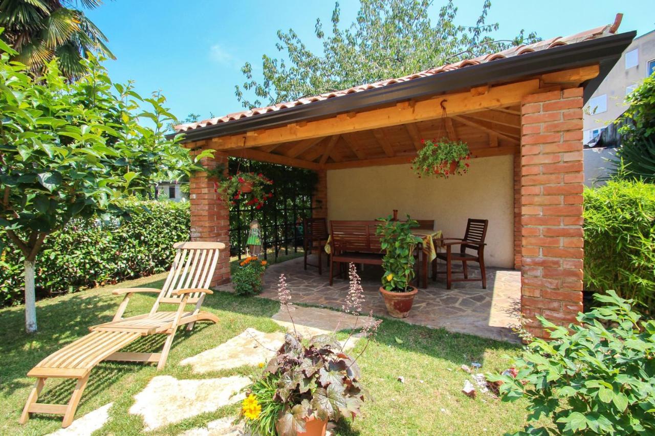 Apartament Alenka Orange Novigrad  Zewnętrze zdjęcie