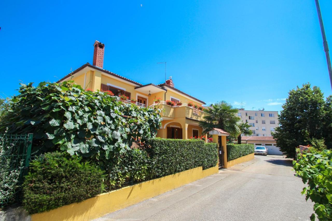 Apartament Alenka Orange Novigrad  Zewnętrze zdjęcie